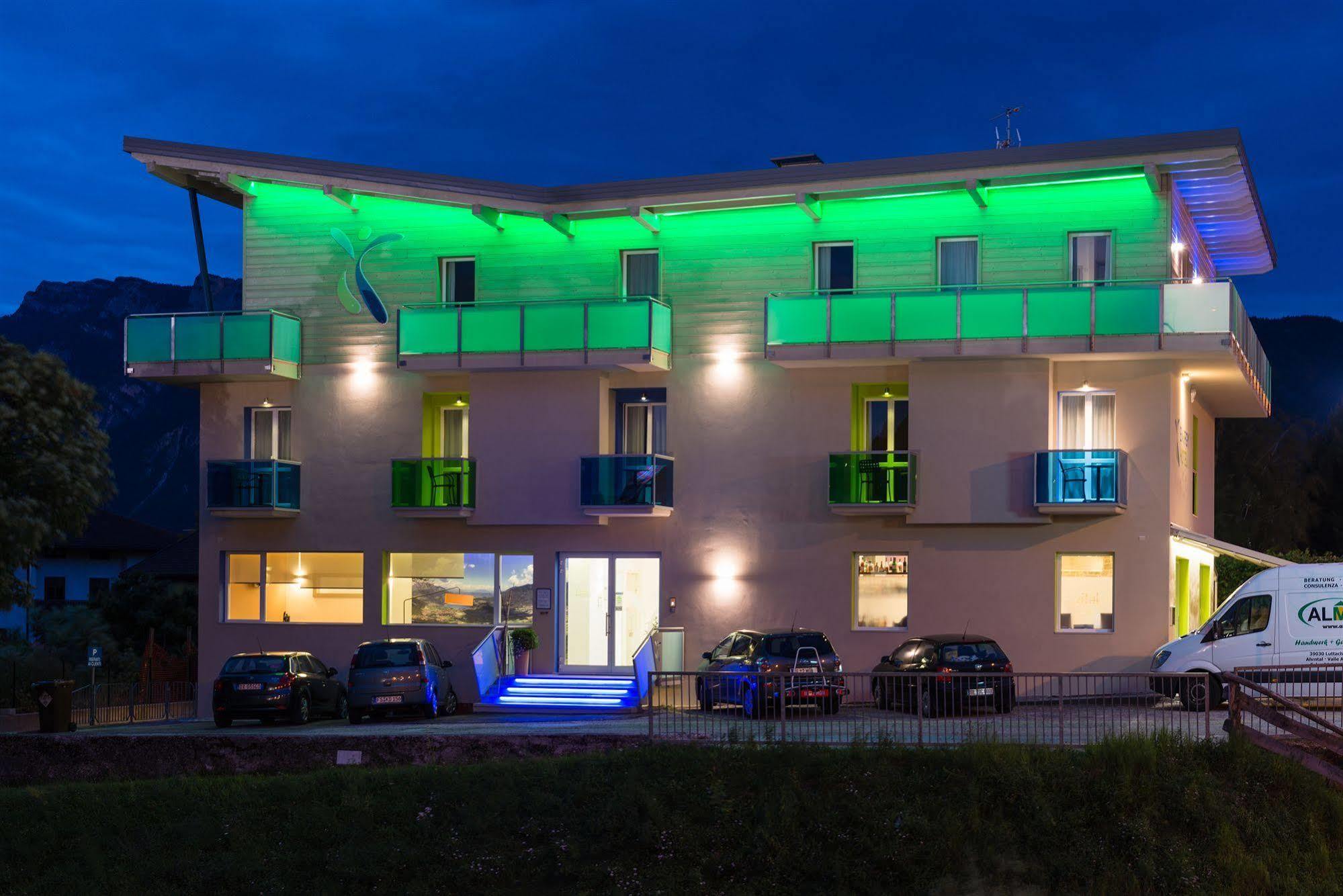 Energy Hotel Кальчераника-аль-Лаго Экстерьер фото